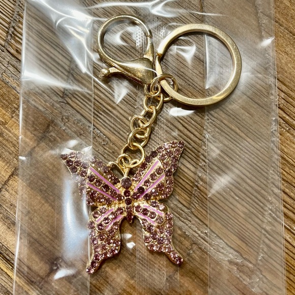 FREE W/ $15 + PURCHASE
Purple Butterfly Keychain / Bag Charm - Picture 2 of 3